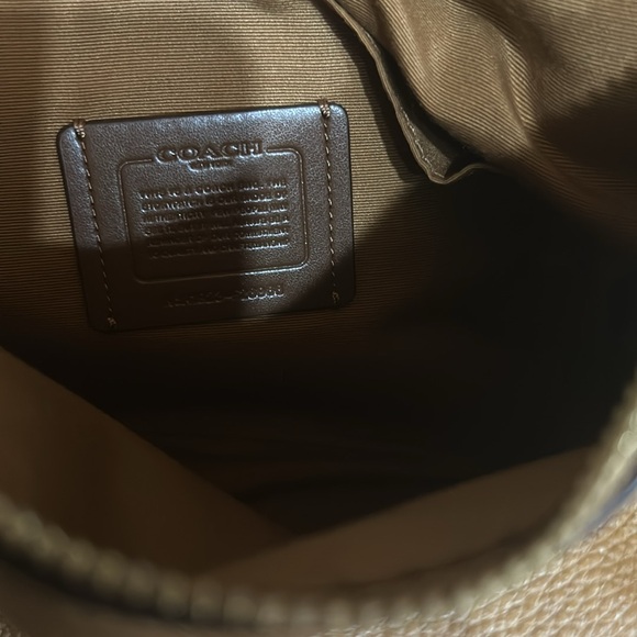 New Coach crossbody/shoulder bag - Picture 3 of 7